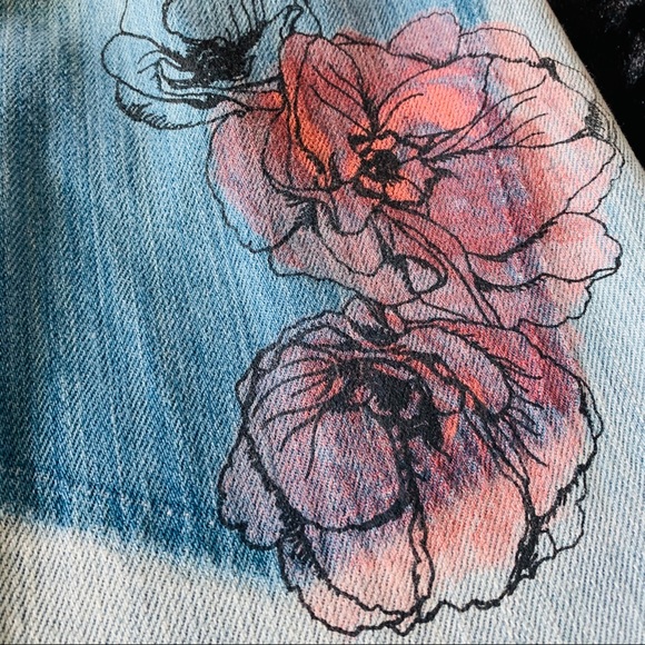 Joe’s Jeans Floral Blue Jeans - Picture 6 of 6